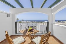 Apartment in Puerto del Carmen - Casahost Arrocha Seaview